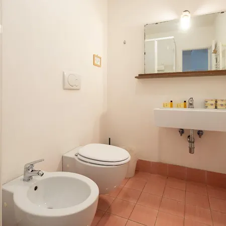 Sant'ambrogio 3-bedroom アパート *