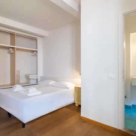 Sant'ambrogio 3-bedroom Appartamento *