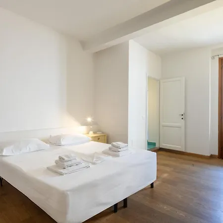 Sant'ambrogio 3-bedroom * Firenze