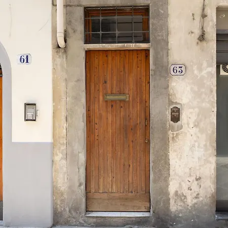 アパート Sant'ambrogio 3-bedroom