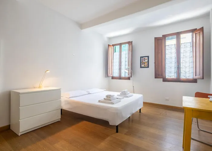 Sant'ambrogio 3-bedroom * Florencja